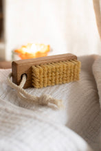 Load image into Gallery viewer, Nail Brush - Acacia Wood